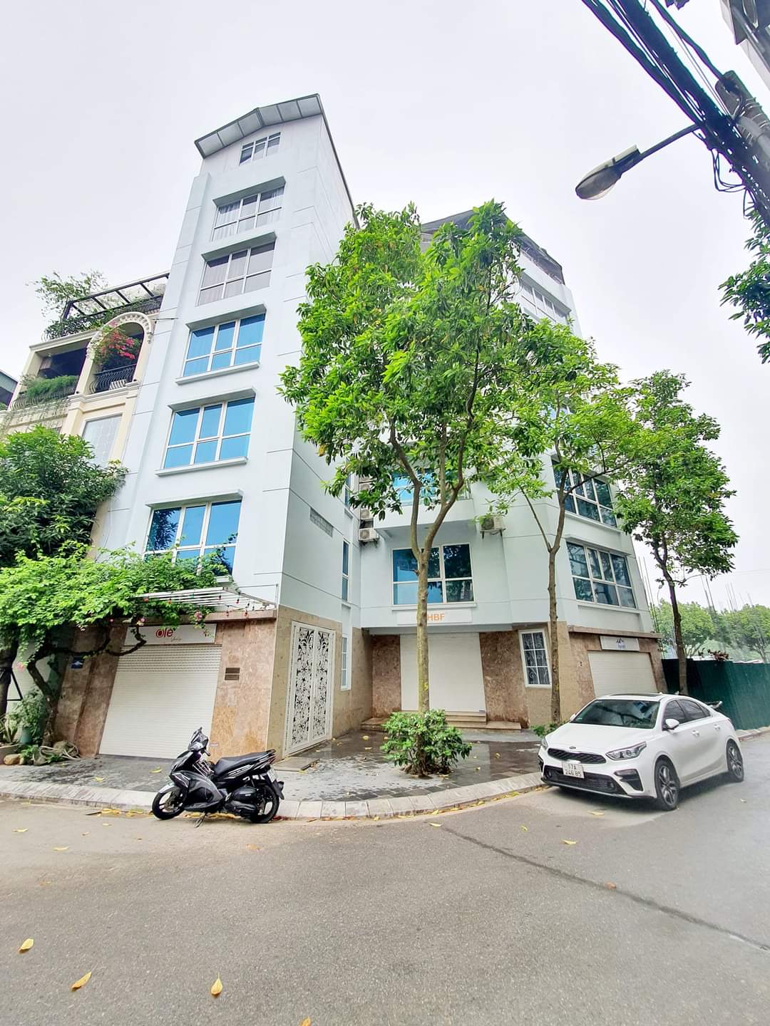 Bán toà nhà 163m2 ,7 tầng thang máy, mặt tiền 20m . Lâm Hạ, Bồ Đề, Long Biên