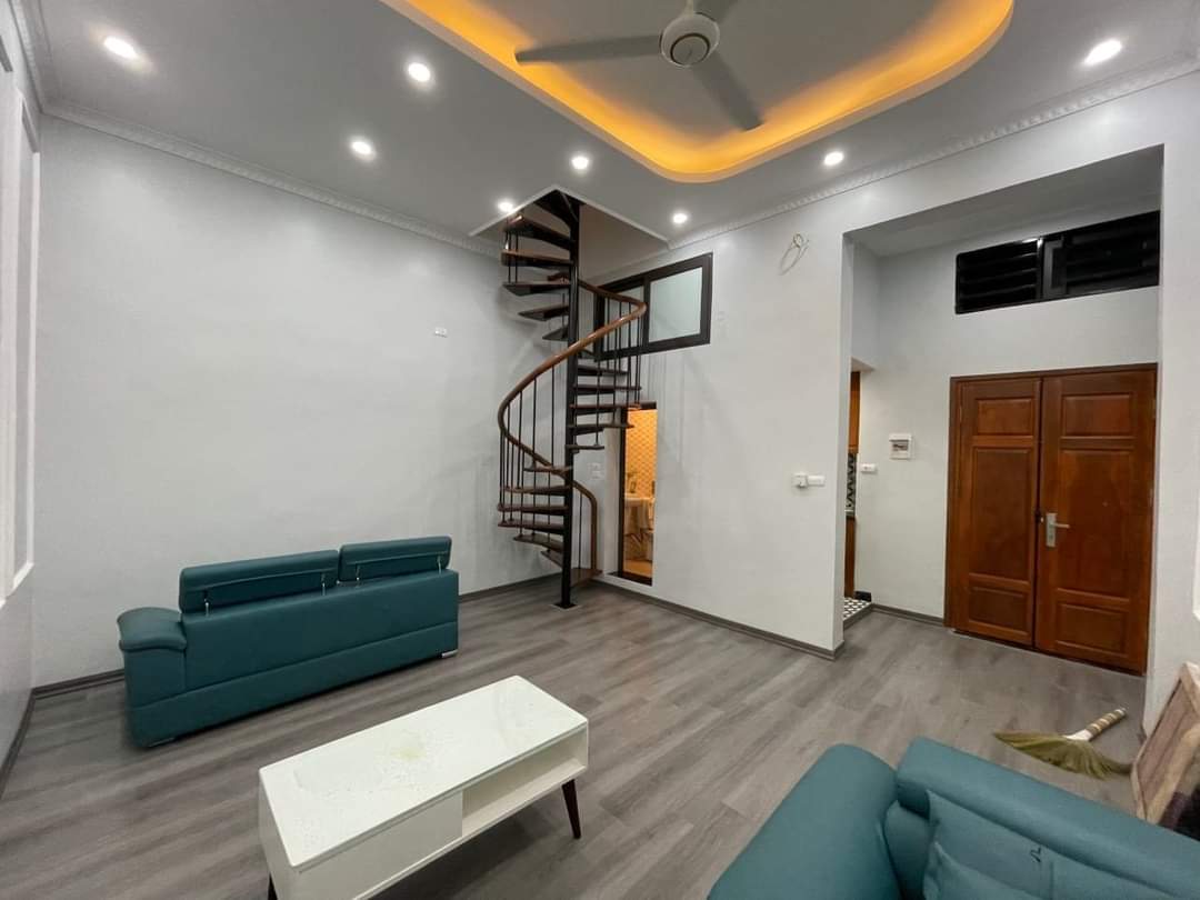 Nhà mới full nội thất - đầy đủ công năng - ngõ 3 gác - trung tâm đống đa.