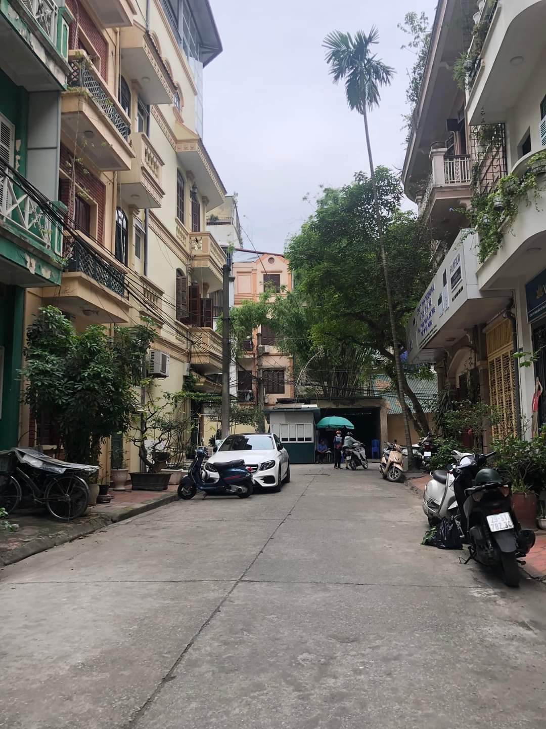 Bán nhà phố Tôn Đức Thắng, Đống Đa diện tích 56m2, 5 tầng, mặt tiền 4m, Ô TÔ, KINH DOANH. LH 0912929280