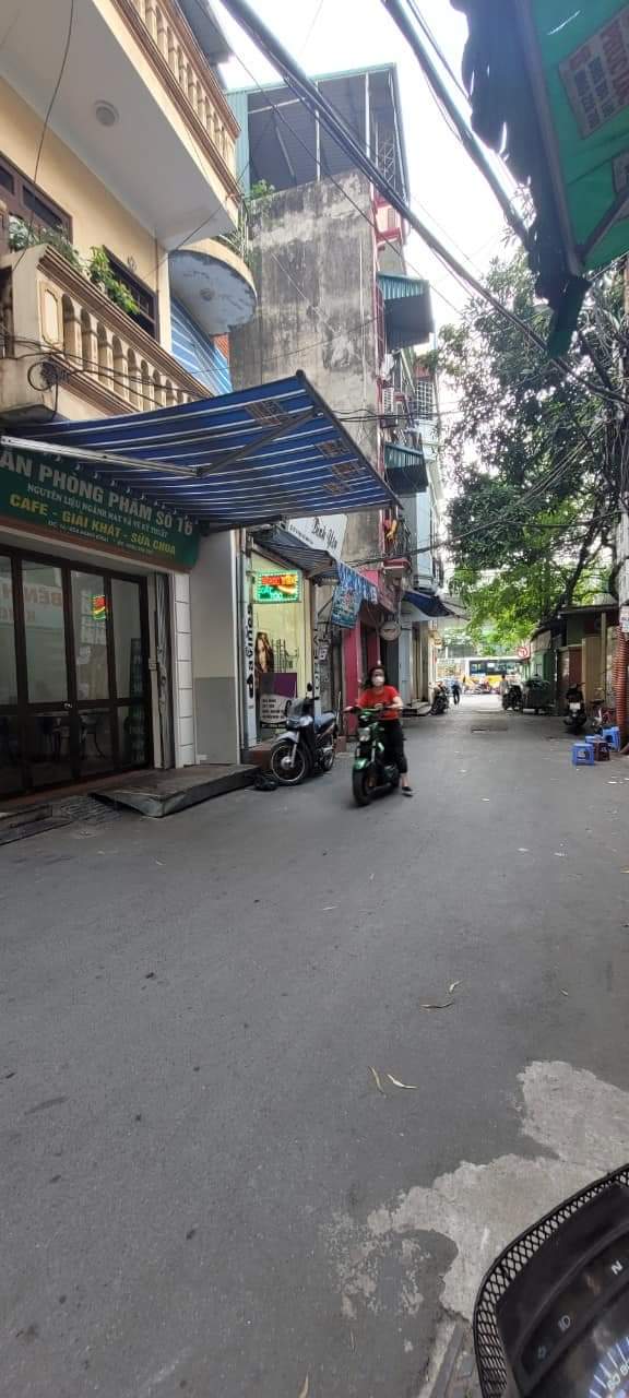 VỊ TRÍ ĐẸP VÔ CÙNG - KD SẦM UẤT -PHỐ MINH KHAI- CẠNH TIME CTY- DT 50M × 4 TẦNG- NHỈNH 10 TỶ