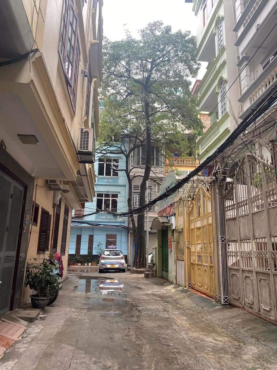 NHÀ BÁN NGUYỄN TRÃI 2 THOÁNG. ÔTÔ VÀO NHÀ.DT DT 60M. 5 TẦNG. MT 4M. NHỈNH 11 TỶ. THANH XUÂN.