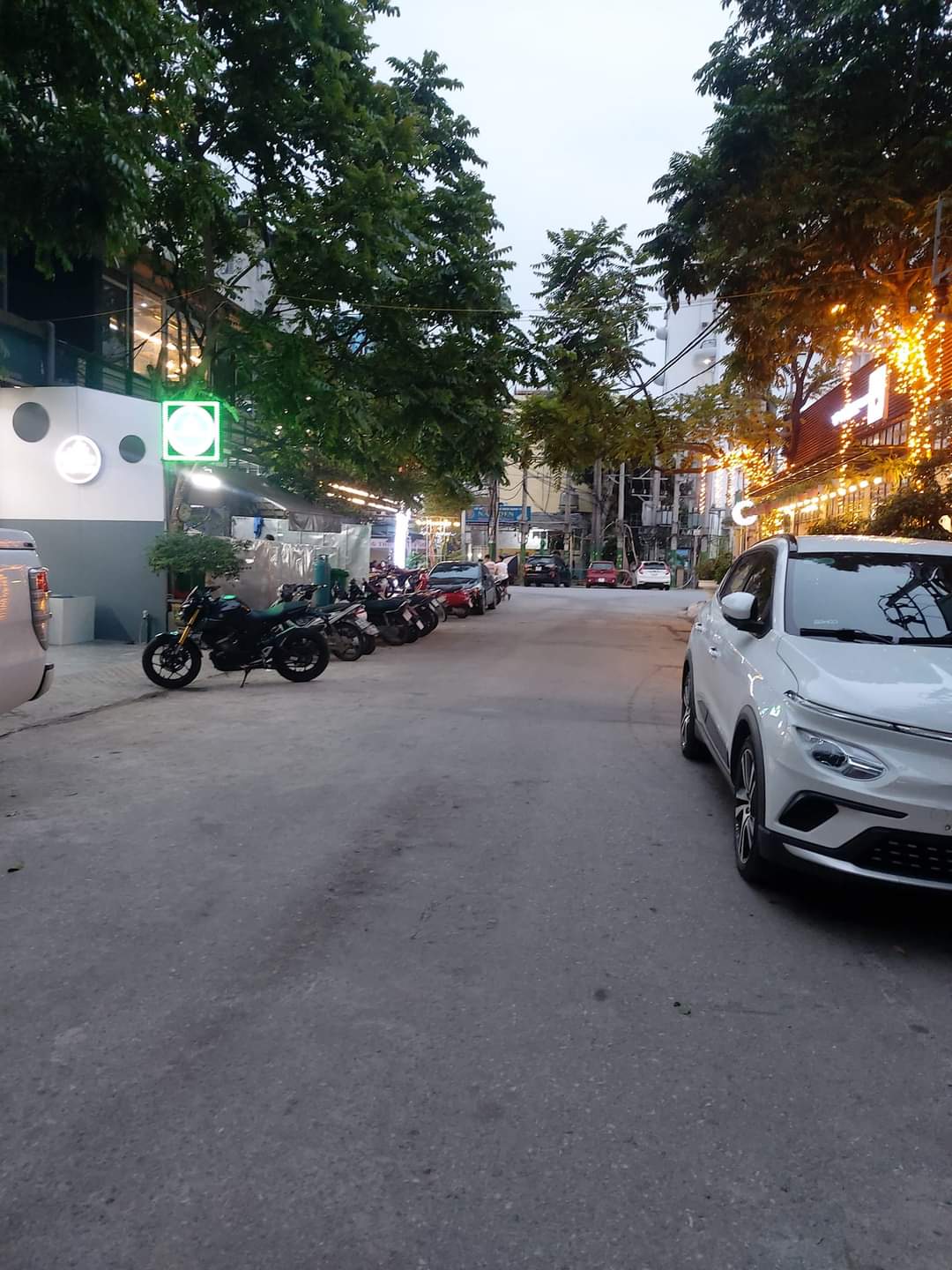 Bán toà khách sạn 6tầng, 131m tại Đường Thanh Niên, TP Sầm Sơn