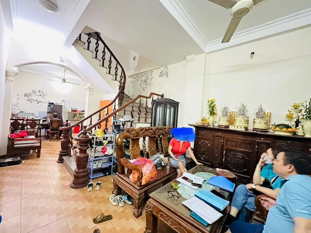 CHỈ 60TR/M - CẢ ĐẤT - CẢ NHÀ 3 TẦNG CỨNG - NAM DƯ - CÁCH Ô TÔ 20M.