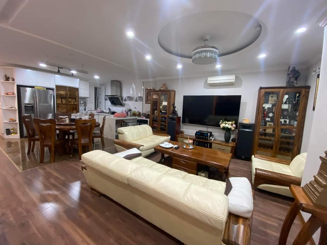 BÁN NHÀ LÊ TRỌNG TẤN - THANH XUÂN 60M² CHỈ 5 Tỷ ( Ô TÔ ĐỖ CỬA)