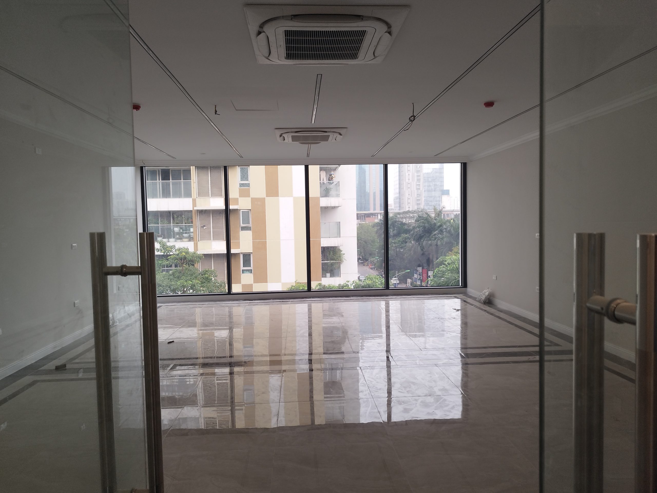 Bán nhà Mặt Phố Quận Cầu Giấy Hà Nội. Toà Nhà Văn Phòng Đẹp Nhất Phố