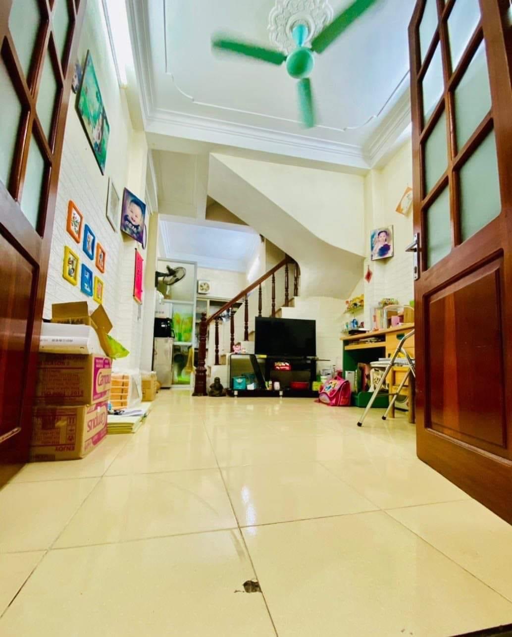 CHỈ 2.6 TỶ SỞ HỮU NGAY HỘ KHẨU TÂY HỒ VỚI DIỆN TÍCH NHÀ 3OM2x4T