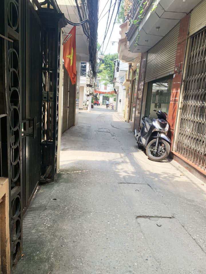 Bán nhà đẹp 9,9 tỷ - MT: 7m, 70mx5T Mặt ngõ to Hoàng Hoa Thám - Ngọc Hà , SĐCC