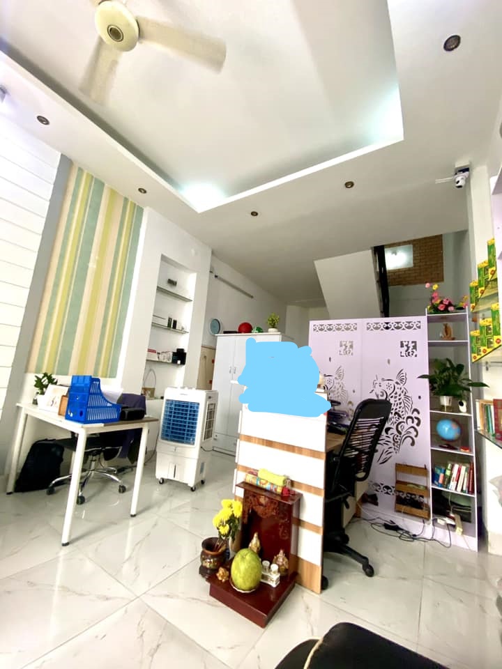 Ngộp giảm 4.1 tỷ còn 7.9 tỷ TL nhà 5 tầng Hòa Hưng,p13 Q10