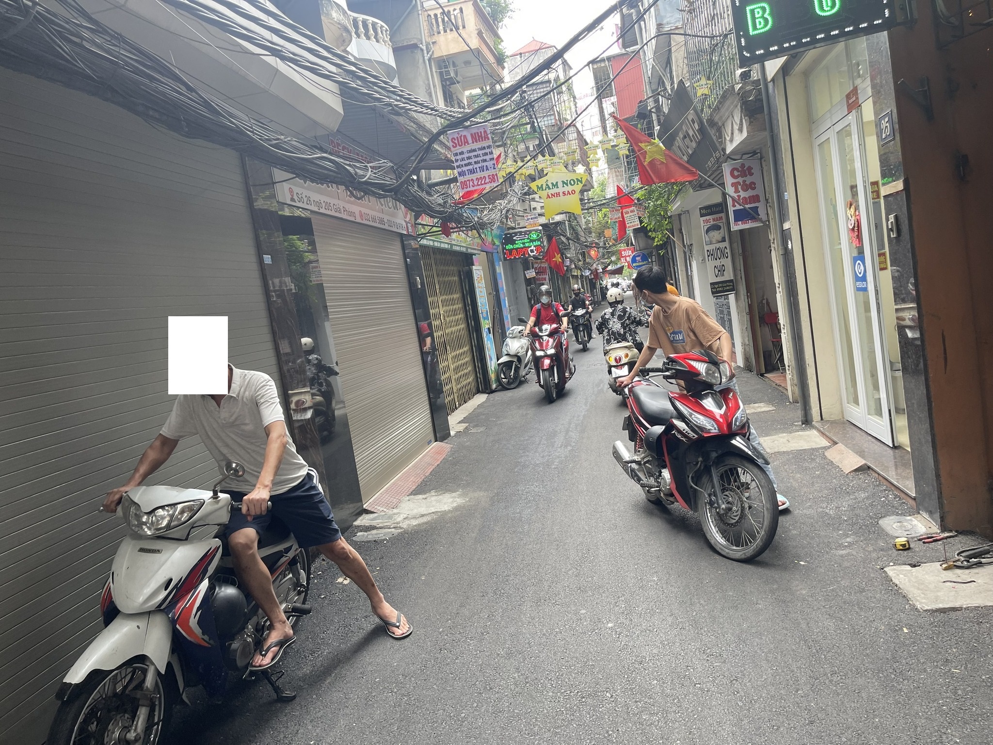 Nhà mặt ngõ 121 Lê Thanh Nghị (205 Giải Phóng), 68m2, MT 4m, giá 10.9 tỷ