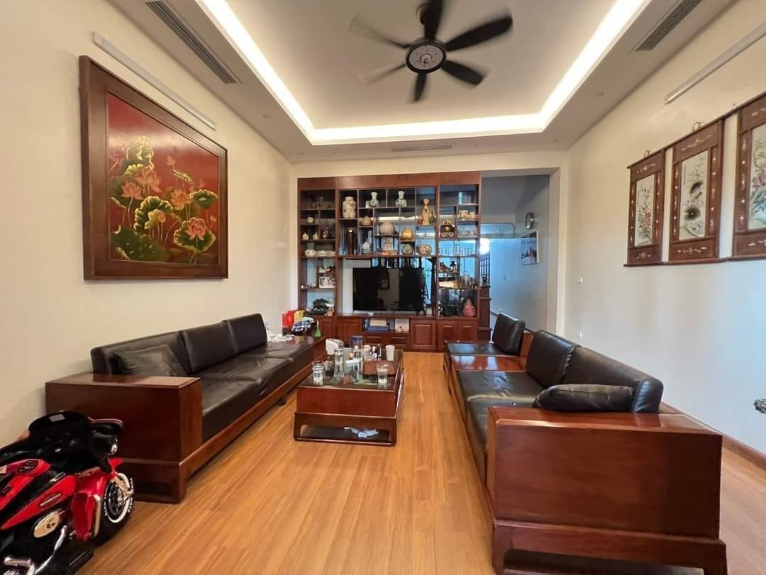 Bán nhà chính chủ ngõ 21 Quan Nhân vị trí siêu đẹp, 40m2 giá chỉ 5.1 tỷ.