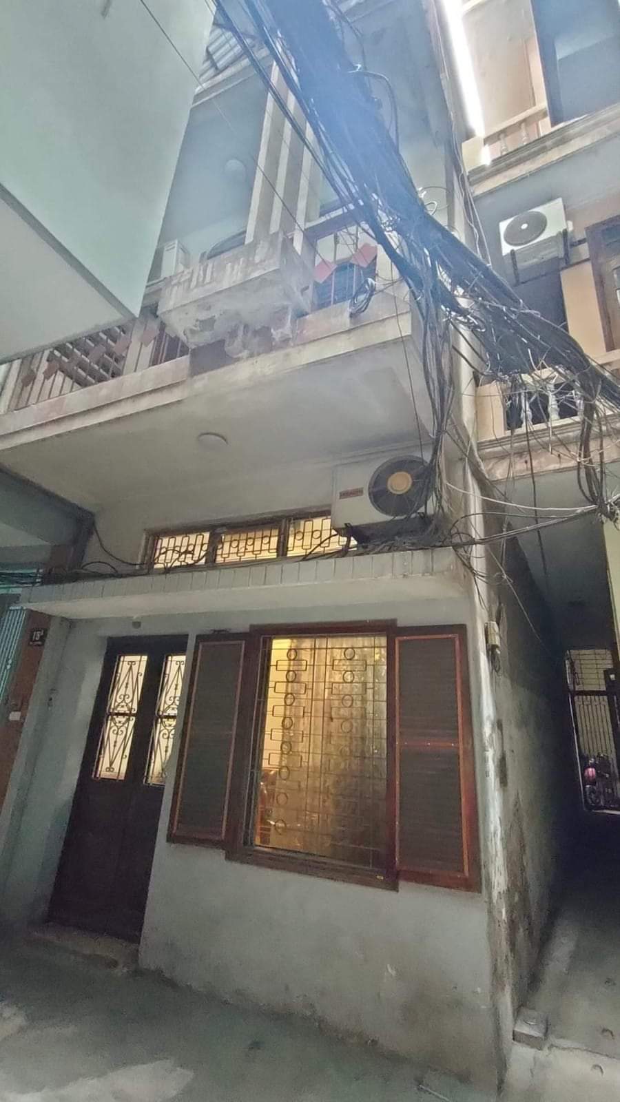 Bán nhà Trường Chinh quận Thanh Xuân dt 65m2, giá 5.3 tỷ, lô góc thoáng