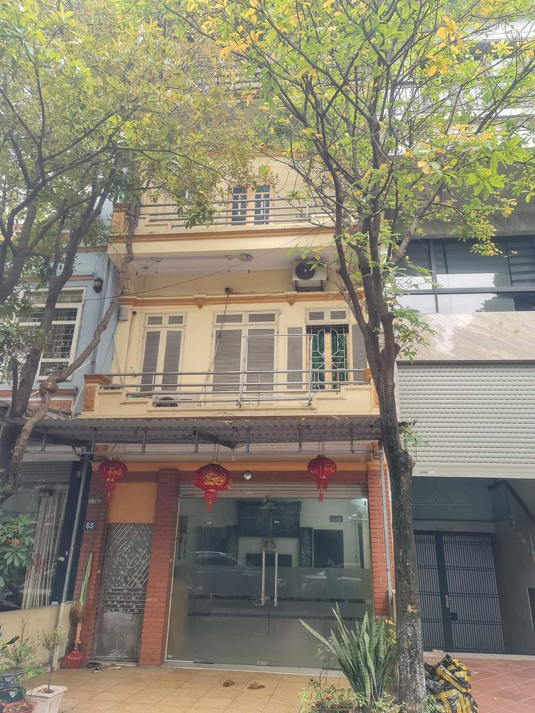 Bán nhà Yên Bình – KĐT Văn Quán, 41m2, 5T, giá 5.6 tỷ, ô tô đỗ cửa