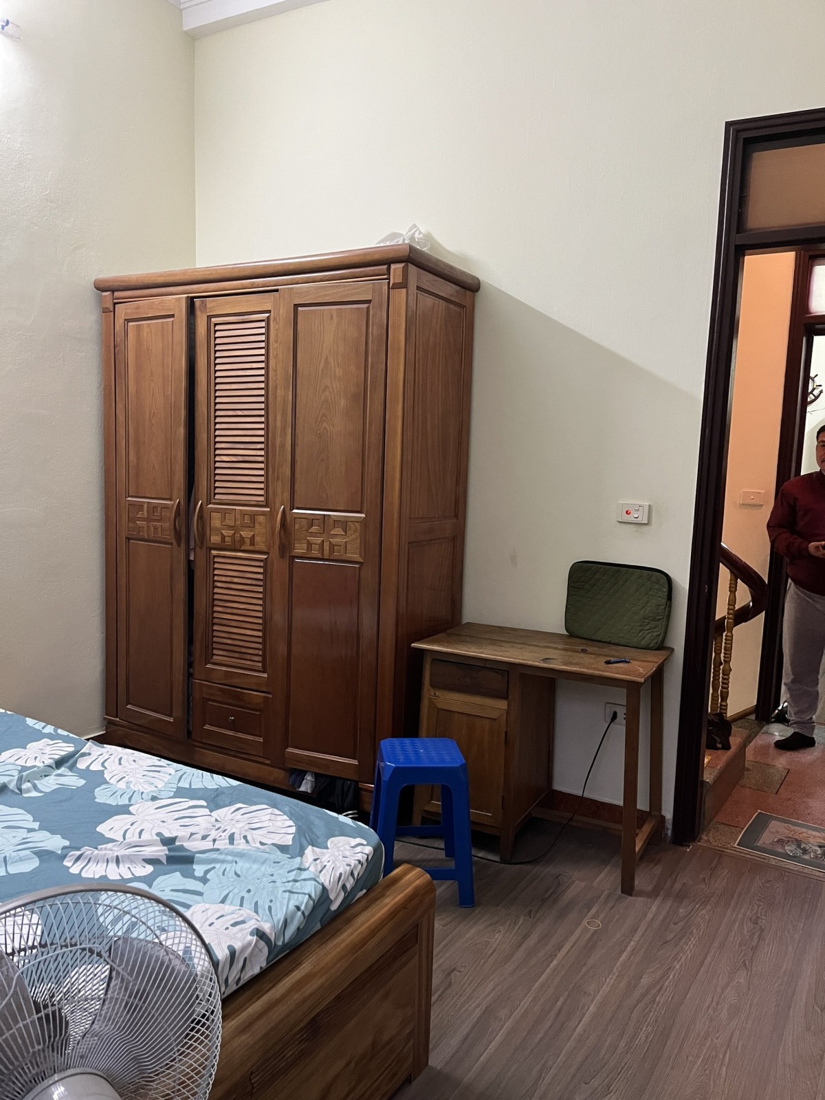 Bán nhà Cổ Nhuế, Từ Liêm 52m2, nhà 3 tầng lô góc giá 3,9 tỷ gần ô tô