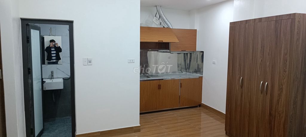 Cho thuê phòng 27m2 đủ đồ, thang máy. Q. Thanh Xuân