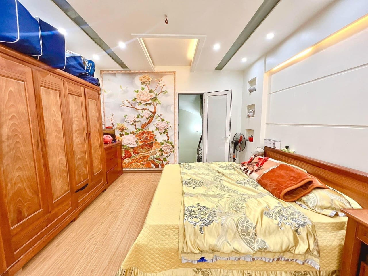 Bán nhà siêu đẹp , Phan Kế Bính, Ba Đinh, 35m, 5 tầng, MT 4m, nhỉnh 4 tỷ.