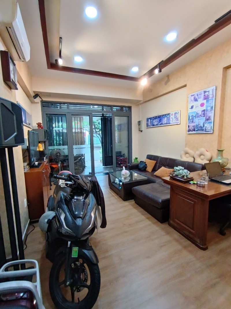 Bán nhà HXH, Huỳnh Thiện Lộc,Tân Phú- 50m2- 3 Tầng 5.3 tỷ LH 0902160655