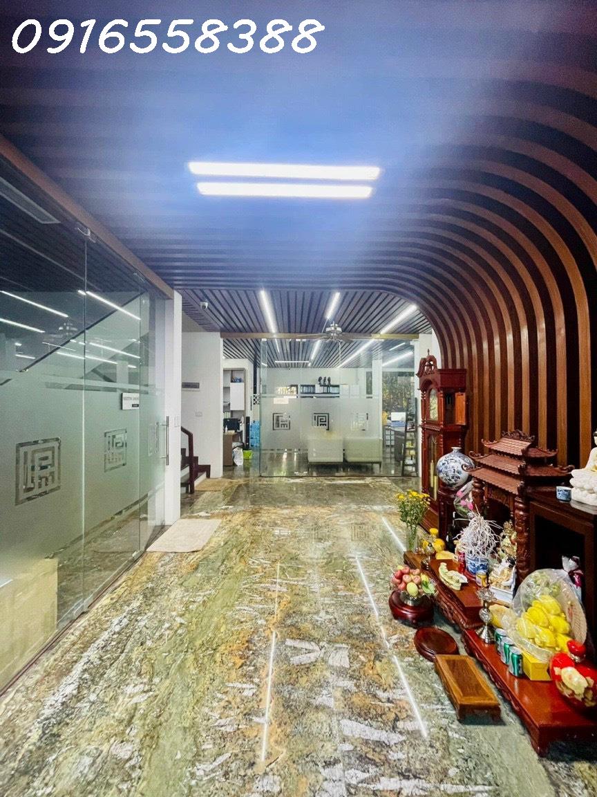 Bán biệt thự KDT Linh Đàm 220m2 4 tầng full nội thất chỉ 200tr/m2