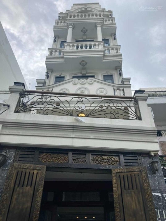 Bán nhà đẹp 5 tầng, HXH Trần Xuân Soạn, 5mx16m, giá chỉ 7 tỷ, Tân Hưng, Quận 7, tặng full nội thất