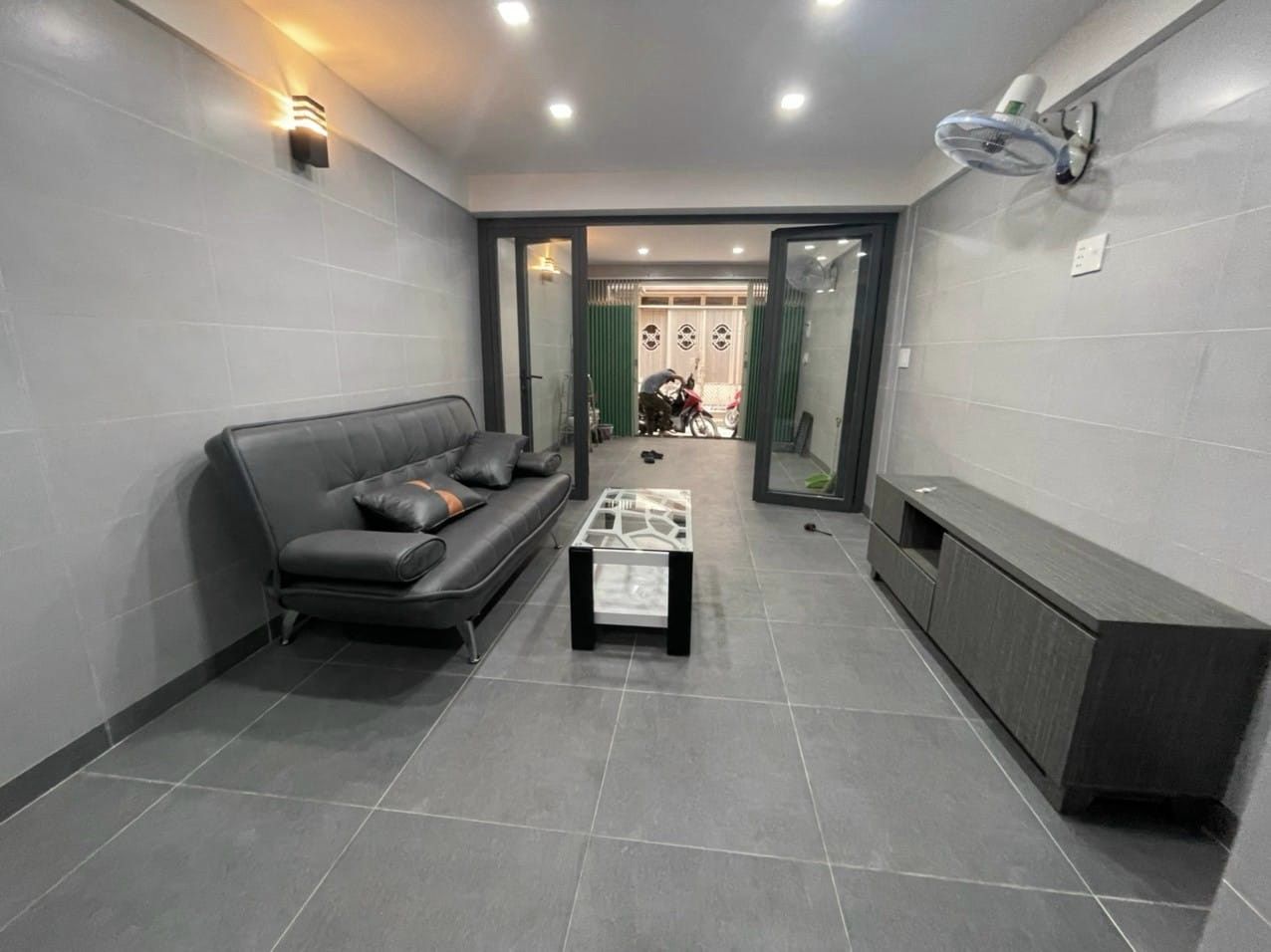 BÁN NHÀ ĐƯỜNG PHAN ĐÌNH PHÙNG 45M2 4 PN CHỦ TẶNG FULL NỘI THẤT CHỈ NHỈNH 5 TỶ.