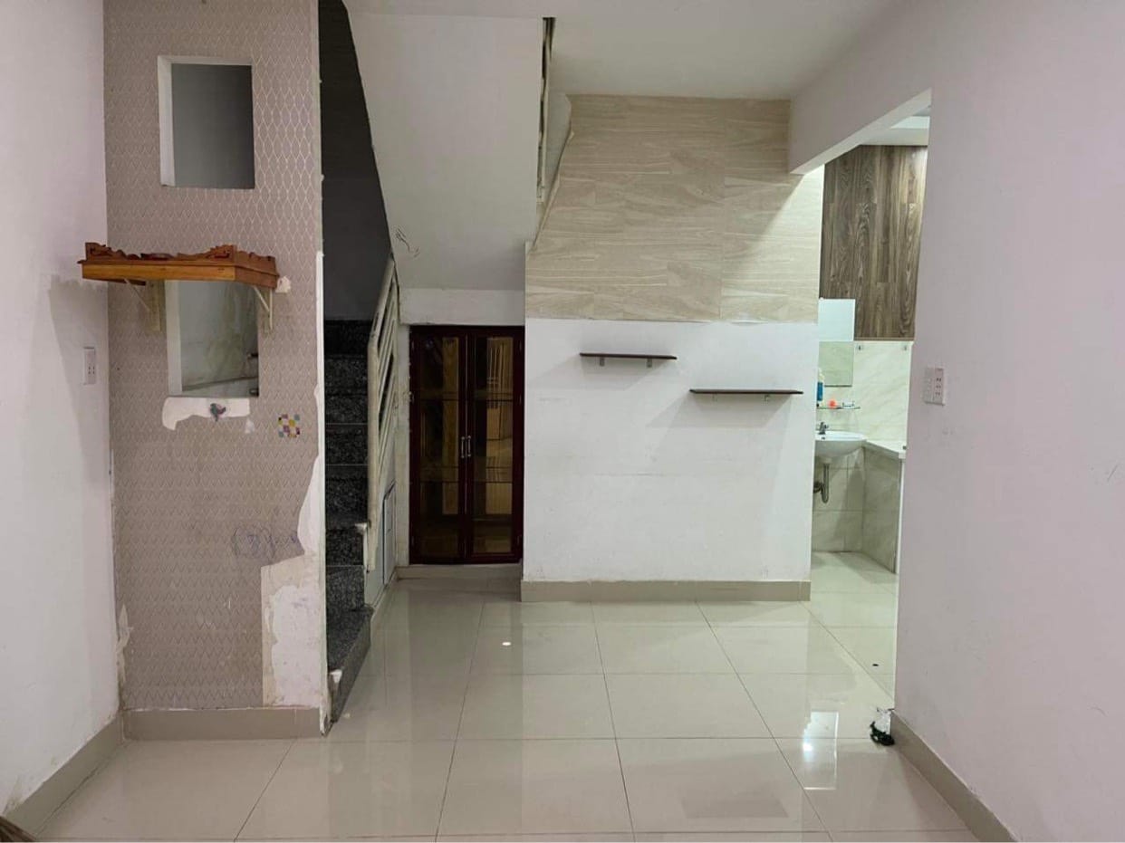 BÁN NHÀ ĐƯỜNG THÍCH QUẢNG ĐỨC 53M2 NGANG TRÊN 7M 3PN CHỈ NHỈNH 5 TỶ.