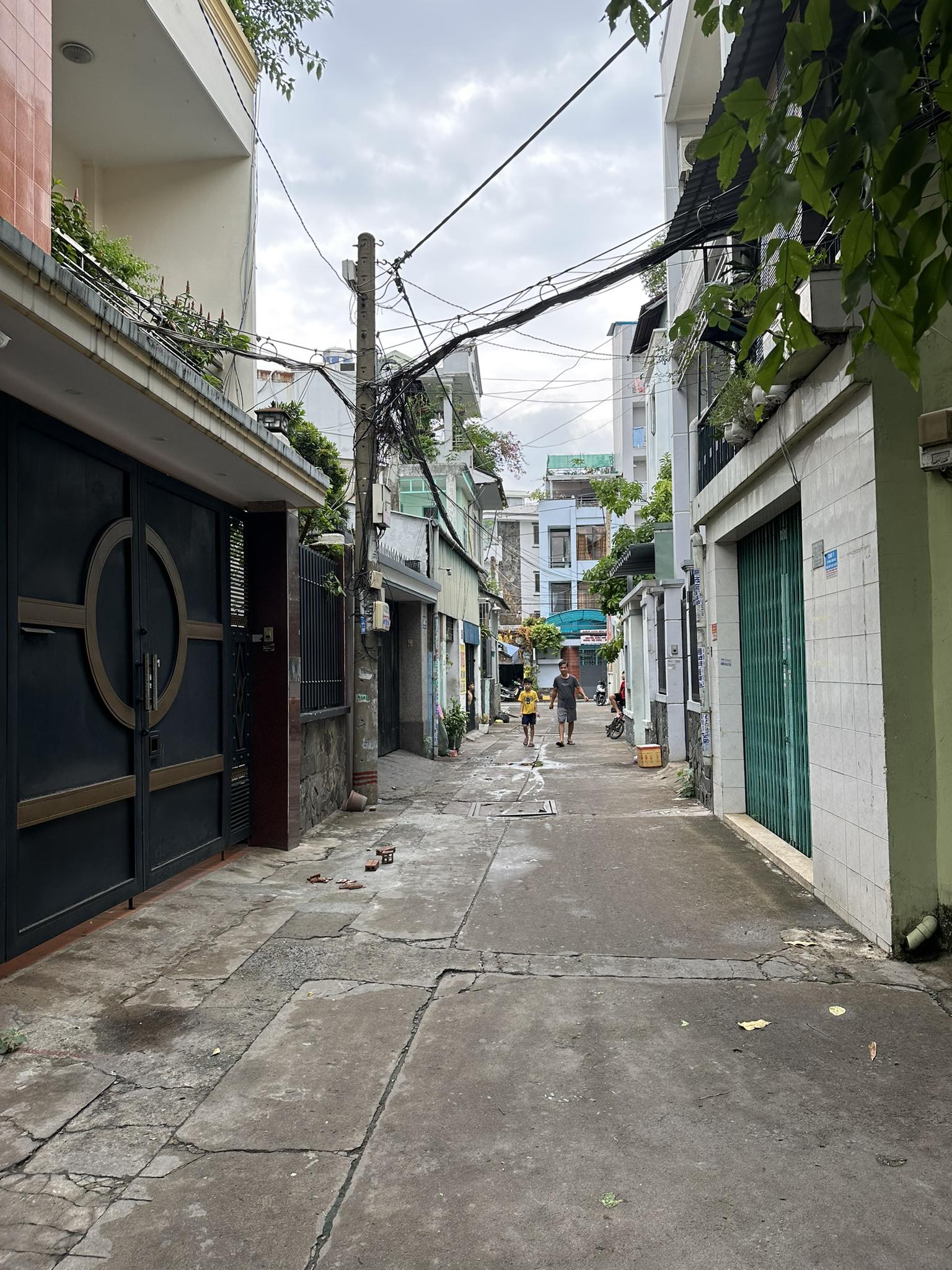 BÁN NHÀ HẺM XE HƠI QUẬN BÌNH THẠNH-352 NGANG 5M-KHÔNG LỘ GỚI CHỈ NHỈNH 3 TỶ.