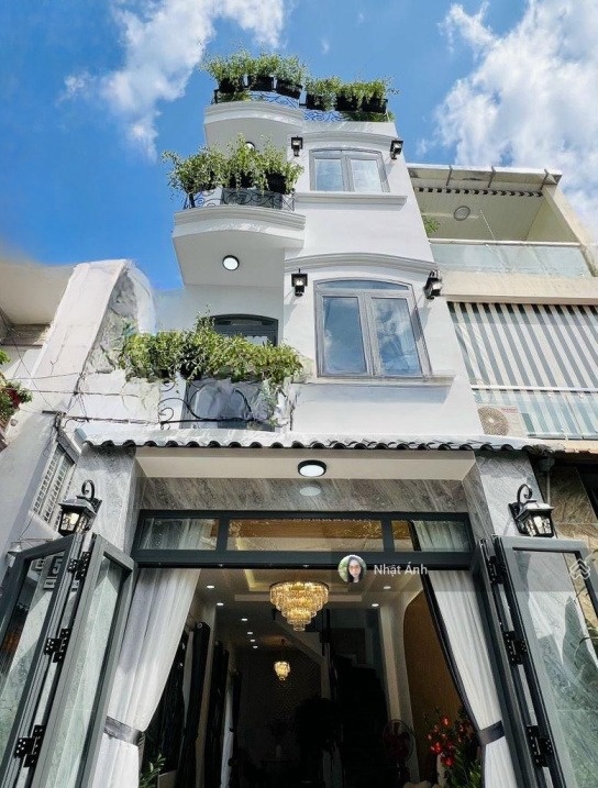 Bán Nhà HXH sát Mặt Tiền Mai Văn Vĩnh, 5mx10m, chỉ 4.5 Tỷ, nội thất cực sang, Tân Quy, Quận 7