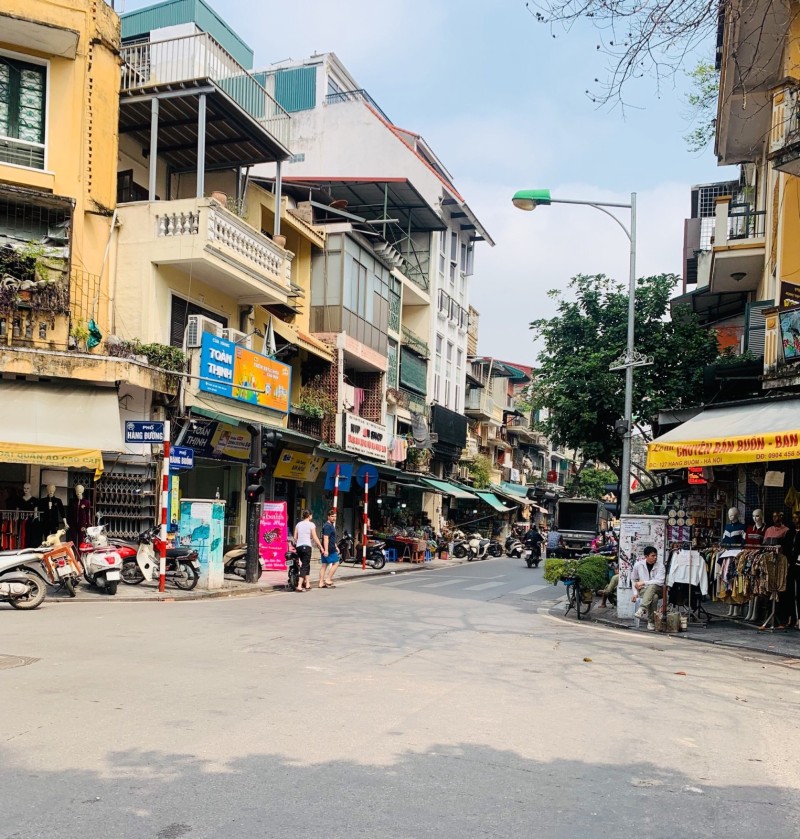 Bán nhà mặt phố Hàng Buồm, 320m2. LH: Địa Thủy Sư Trần Thọ