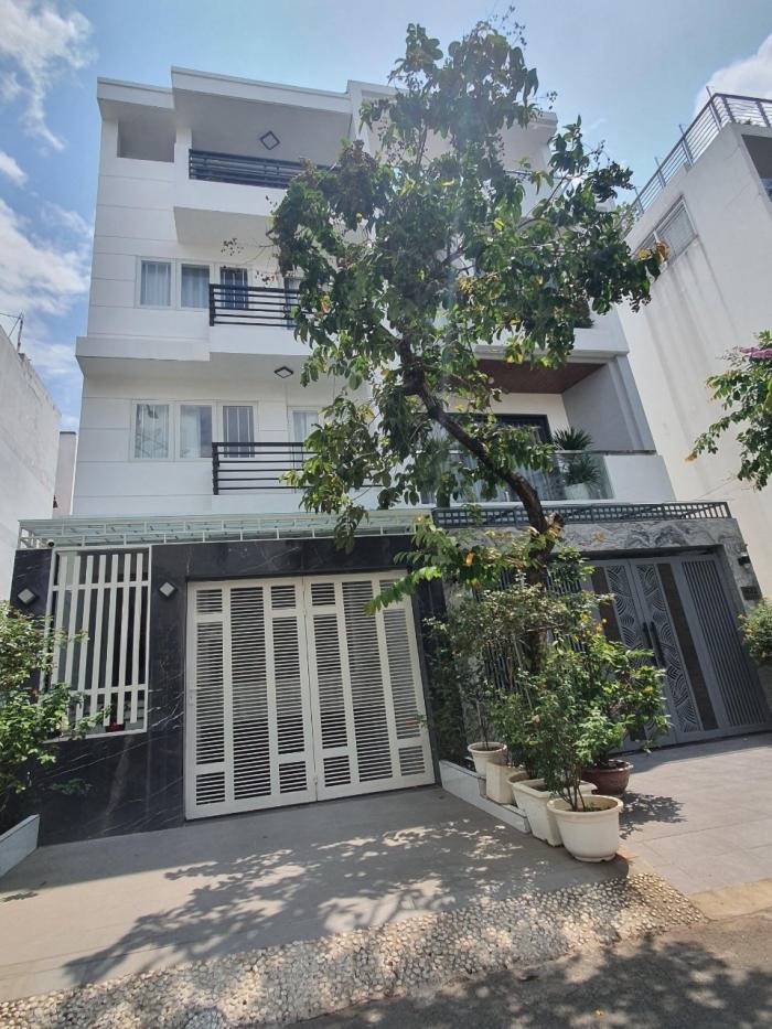 Bán Nhà Mặt Tiền cạnh Huỳnh Tấn Phát, 4 Tầng, 110m2, 6mx18m, Giá 11 Tỷ, Phú Thuận, Quận 7