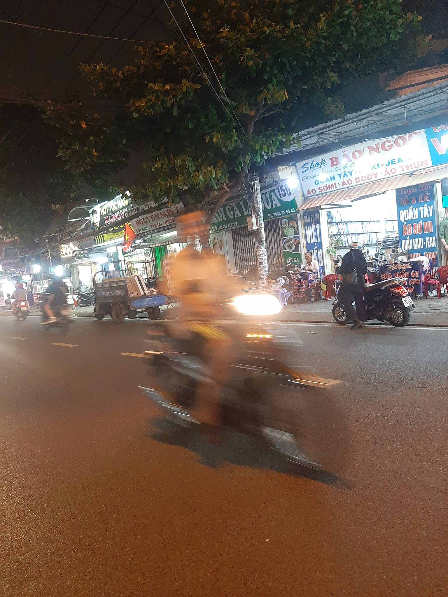 167 Lâm Văn Bền