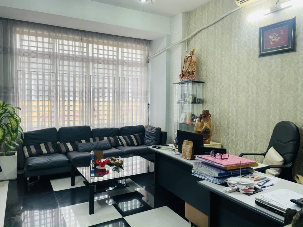 Bán nhà mặt tiền Ký Hoà Quận 5 đường 12m có vỉa hè xây 4 tầng Giá 15 tỷ TL