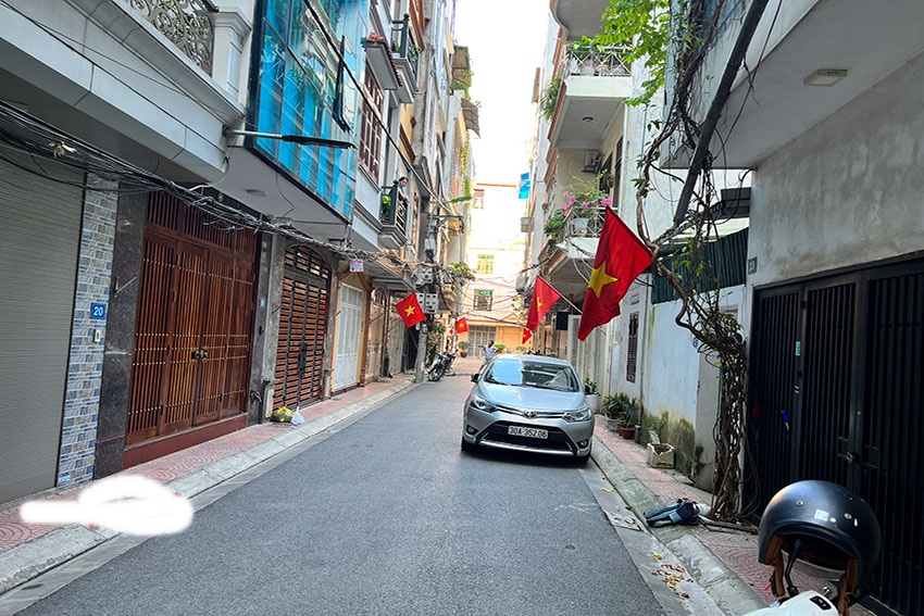 Bán nhà phân lô đường Phạm Văn Đồng – oto vào nhà - 70m2 - giá 10 tỷ.