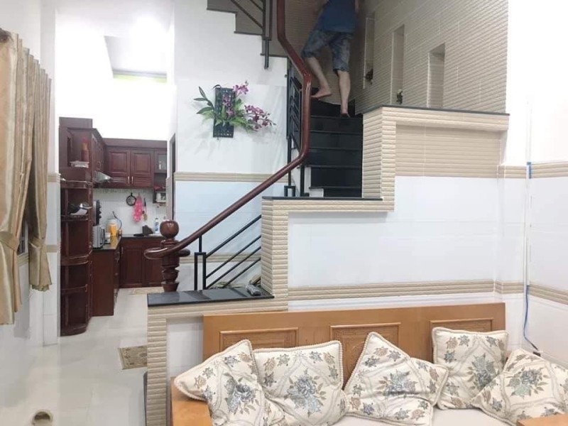 Bán nhà HXH, Trần Kế Xương, P3, Bình Thanh, 3 Tầng, 50m2, Giá chỉ 6 tỷ 5.