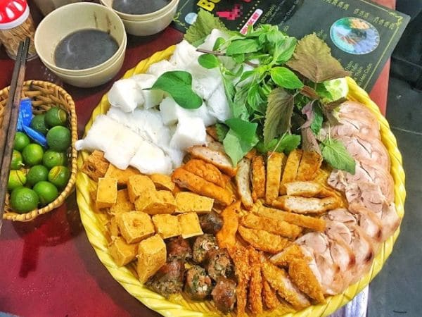 Mệt đầy đủ tại quán vô cùng đầy đặn bun-dau-mac-van-khoa-binh-thanh-1