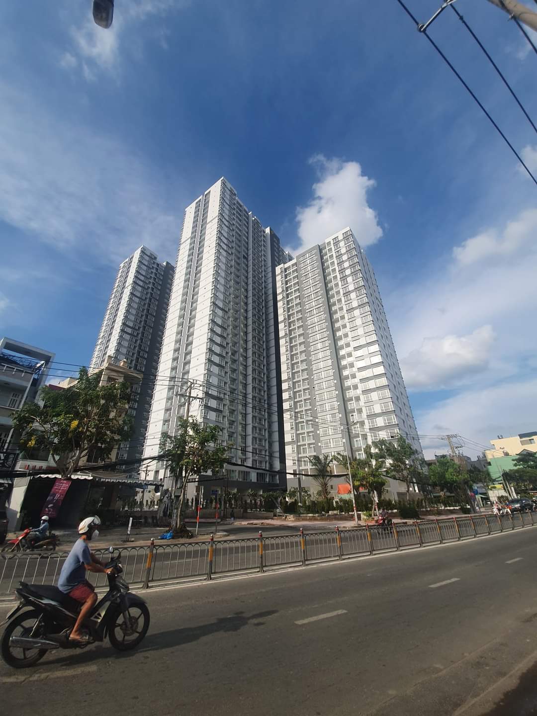 CHÍNH CHỦ CẦN BÁN CĂN 2PN CHUNG CƯ THE WESTERN CAPITAL QUẬN 6, MẶT TIỀN LÝ CHIÊU HOÀNG, GIÁ 1.85 TỶ