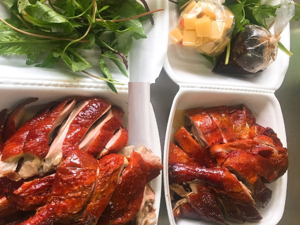 Vịt quay Thành béo tại chợ Thái Hà cho-thai-ha-quan-vit-thanh-beo