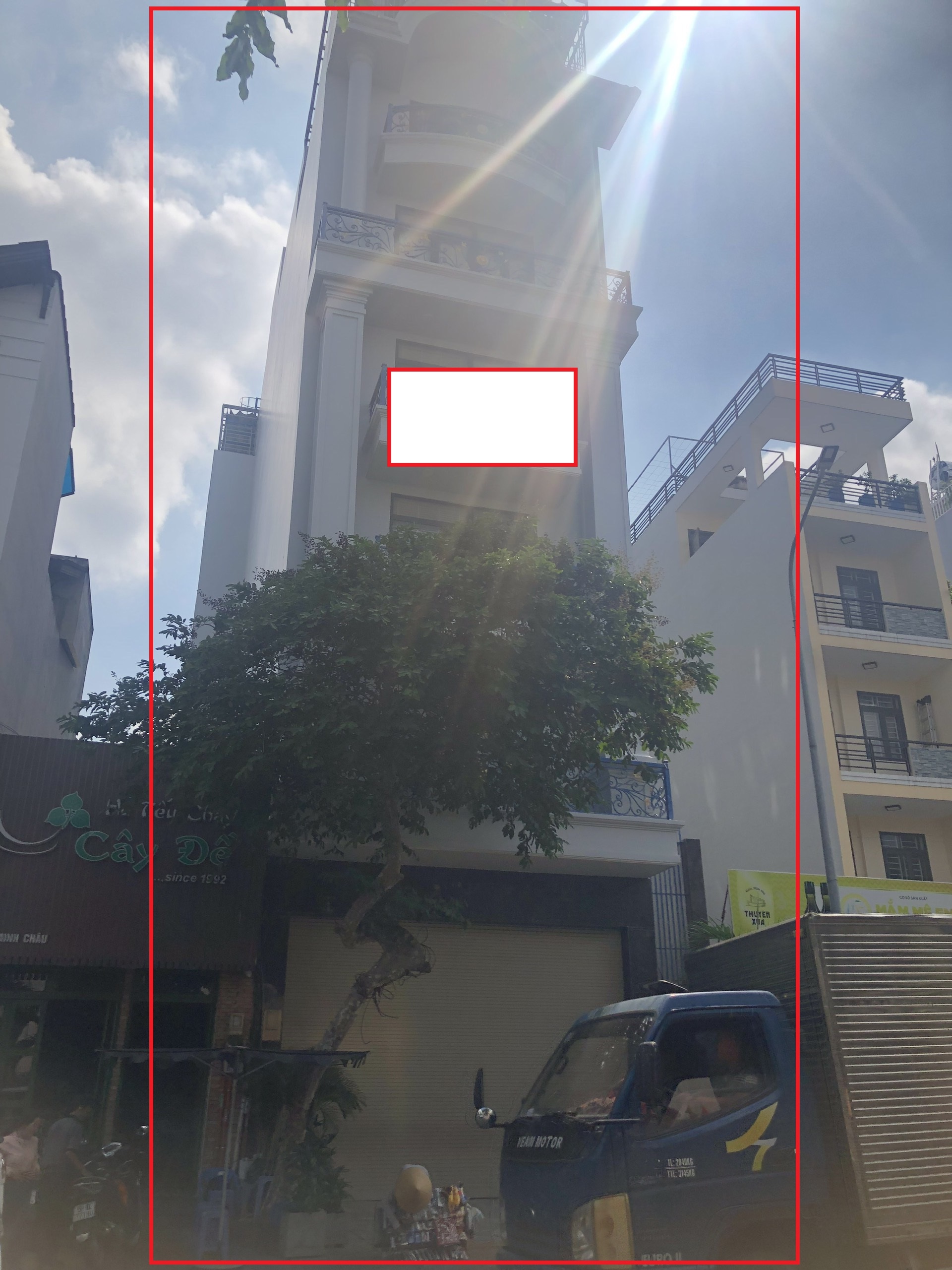 Cho thuê Tòa nhà Tân Sơn Nhì 180m2 - 7 TẦNG cạnh ngân hàng SCB