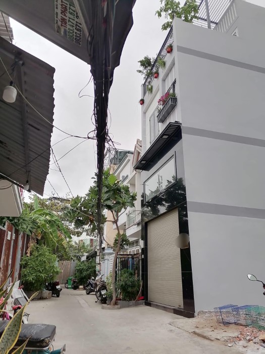 Bán nhà mới đẹp 2 lầu hẻm 88 Nguyễn Văn Quỳ Phường Phú Thuận Q7 (5.75 tỷ)