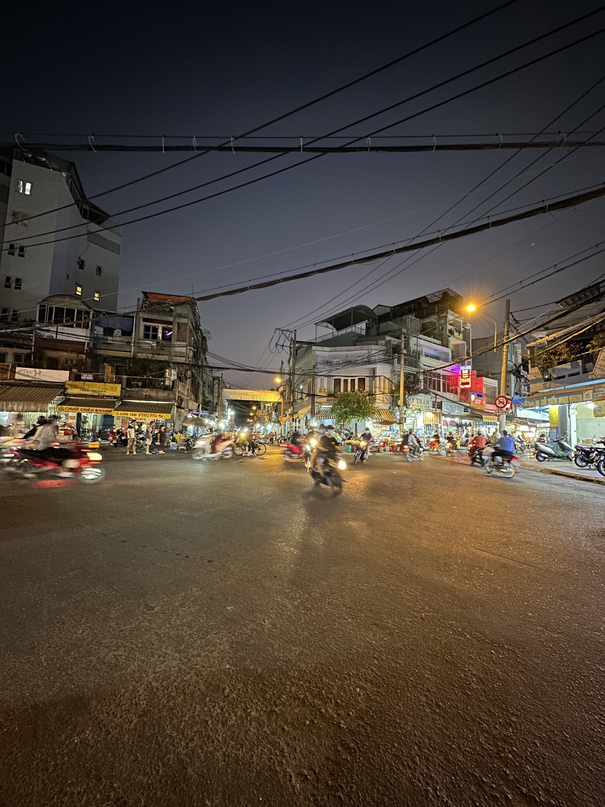 Bán nhà mặt tiền đường Công Trường Tự Do quận Bình Thạnh 59 m2 nở hậu