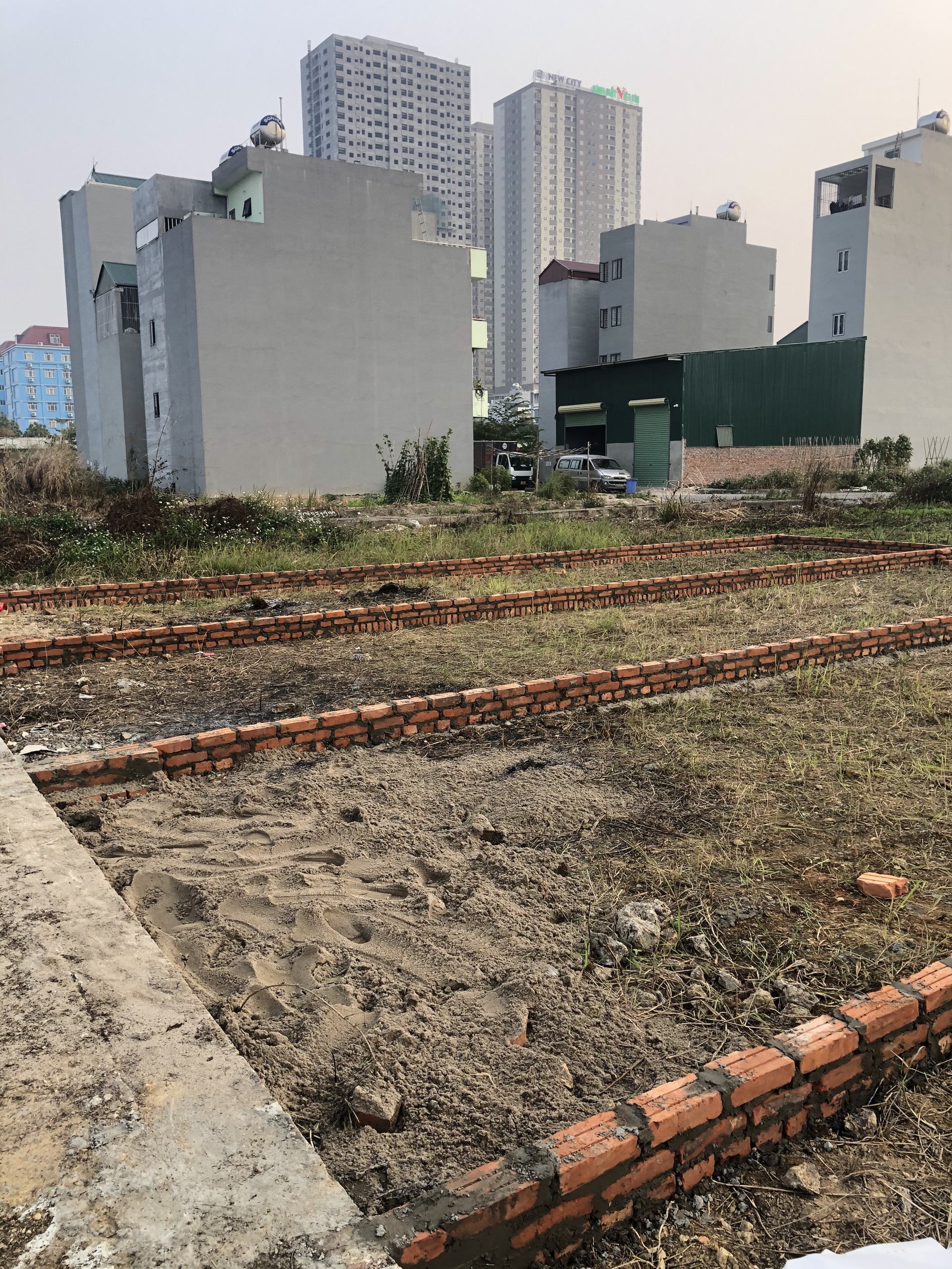 chính chủ bán đất dịch vụ lai xá -kim chung-hoài đức,diện tích 42m2,giá đầu tư