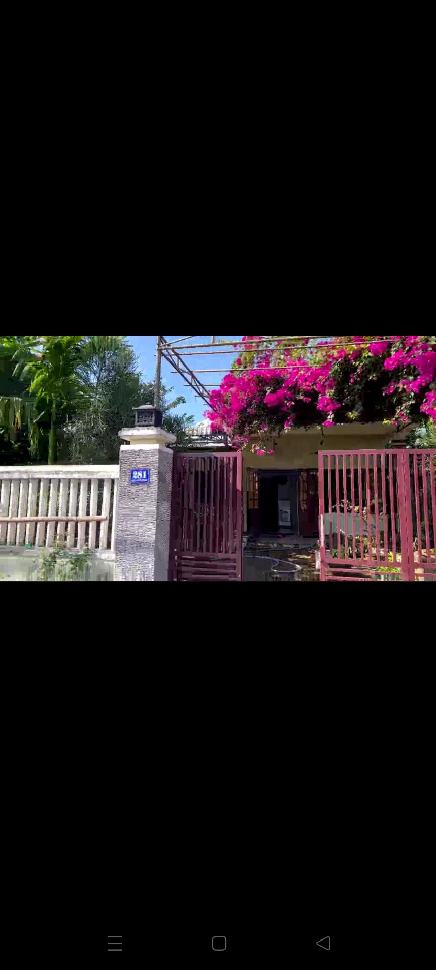 Cần tiền nên chủ nhượng lại lô góc vị trí đắc địa, mặt tiền đường Lạc Long Quân