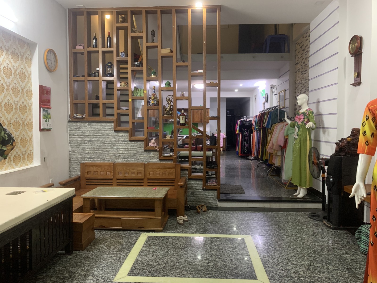 Bán nhà mặt phố Hoàng Thế Thiện, Đà Nẵng. Dt 120m, 3 tầng, giá 7,1tỷ.