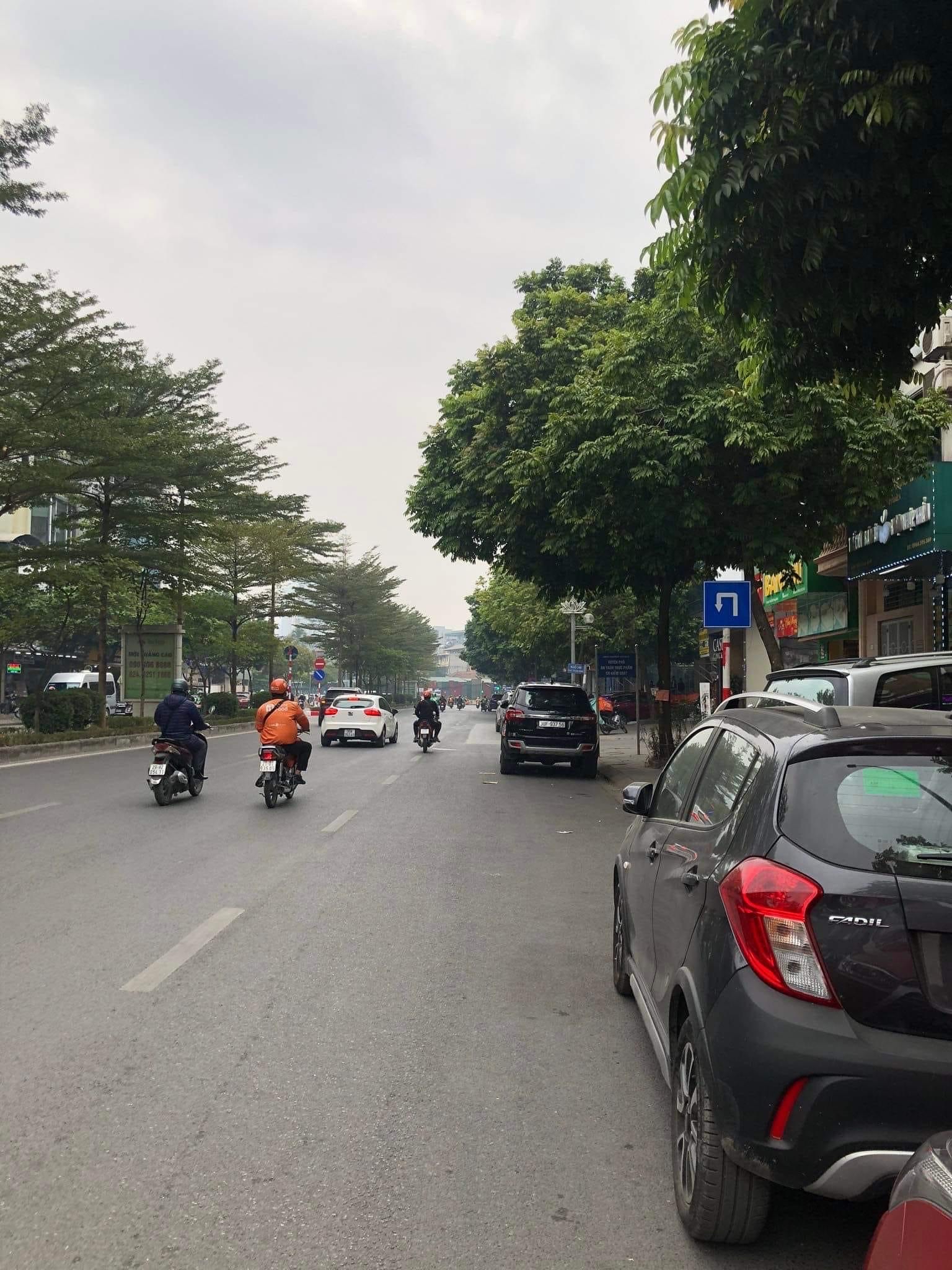 Toà Văn Phòng Phố Trung Kính - Cầu Giấy - Giá Tốt