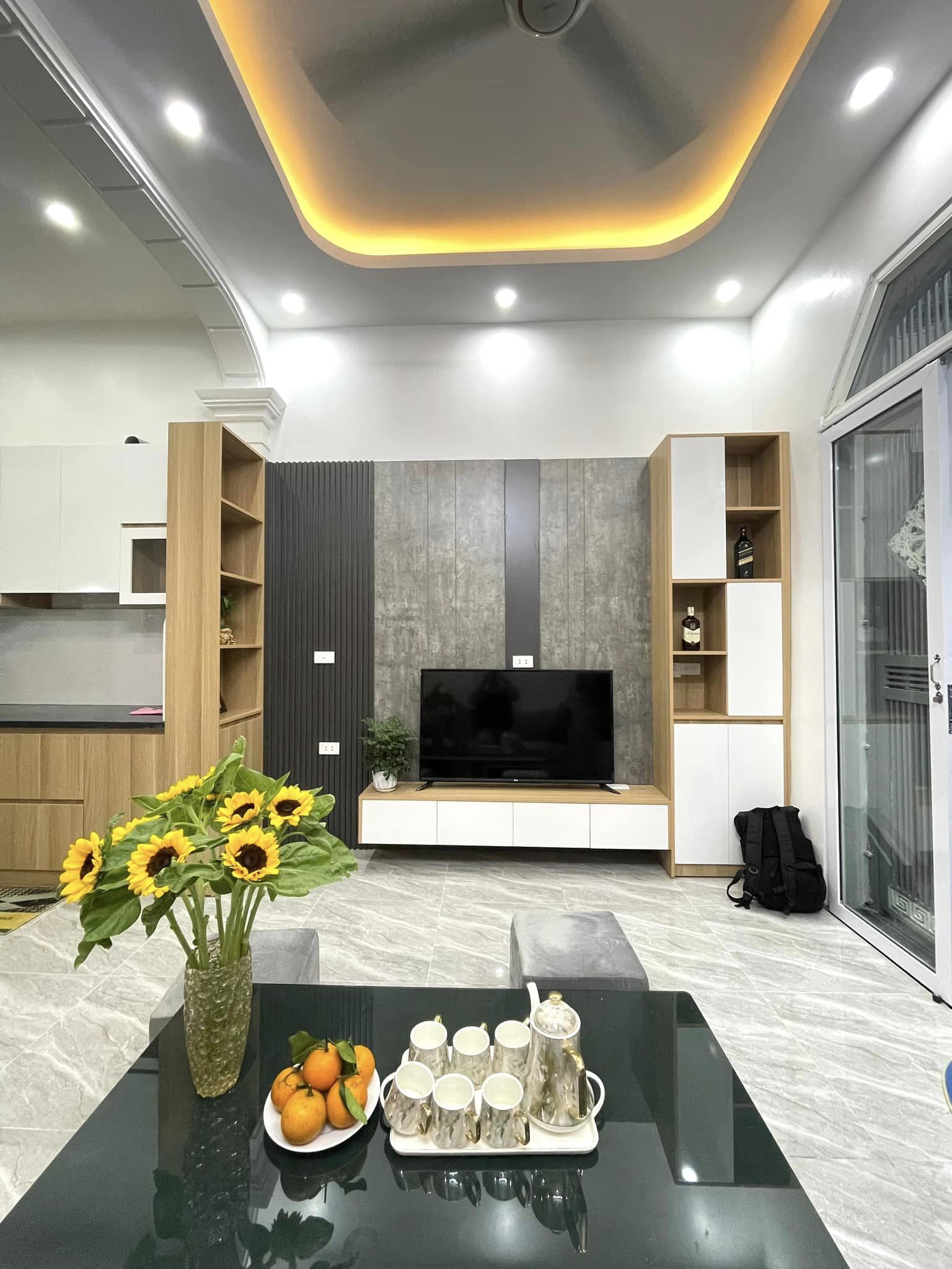 SIÊU PHẨM THANH XUÂN-NGÕ THÔNG- KINH DOANH- CỰC GẦN PHỐ CHỈ 3 TỶ 6