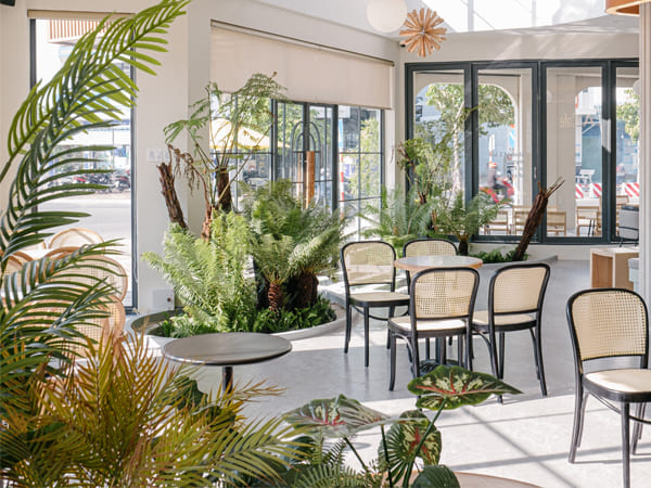 Không gian xanh của quán rất thiên nhiên cafe laika trích sài