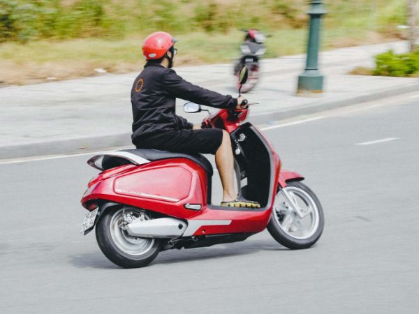 Thận trọng khi di chuyển ngoài đường ngày Tam Nương ngay-tam-nuong-thang-10-nam-2023-4