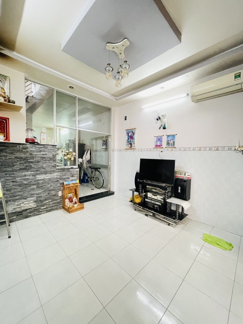 Bán Nhà HXH lắc đầu Lê Đức Thọ GV, 44m2, Giá Hạt Tiêu, Hơn 3 Tỷ TL