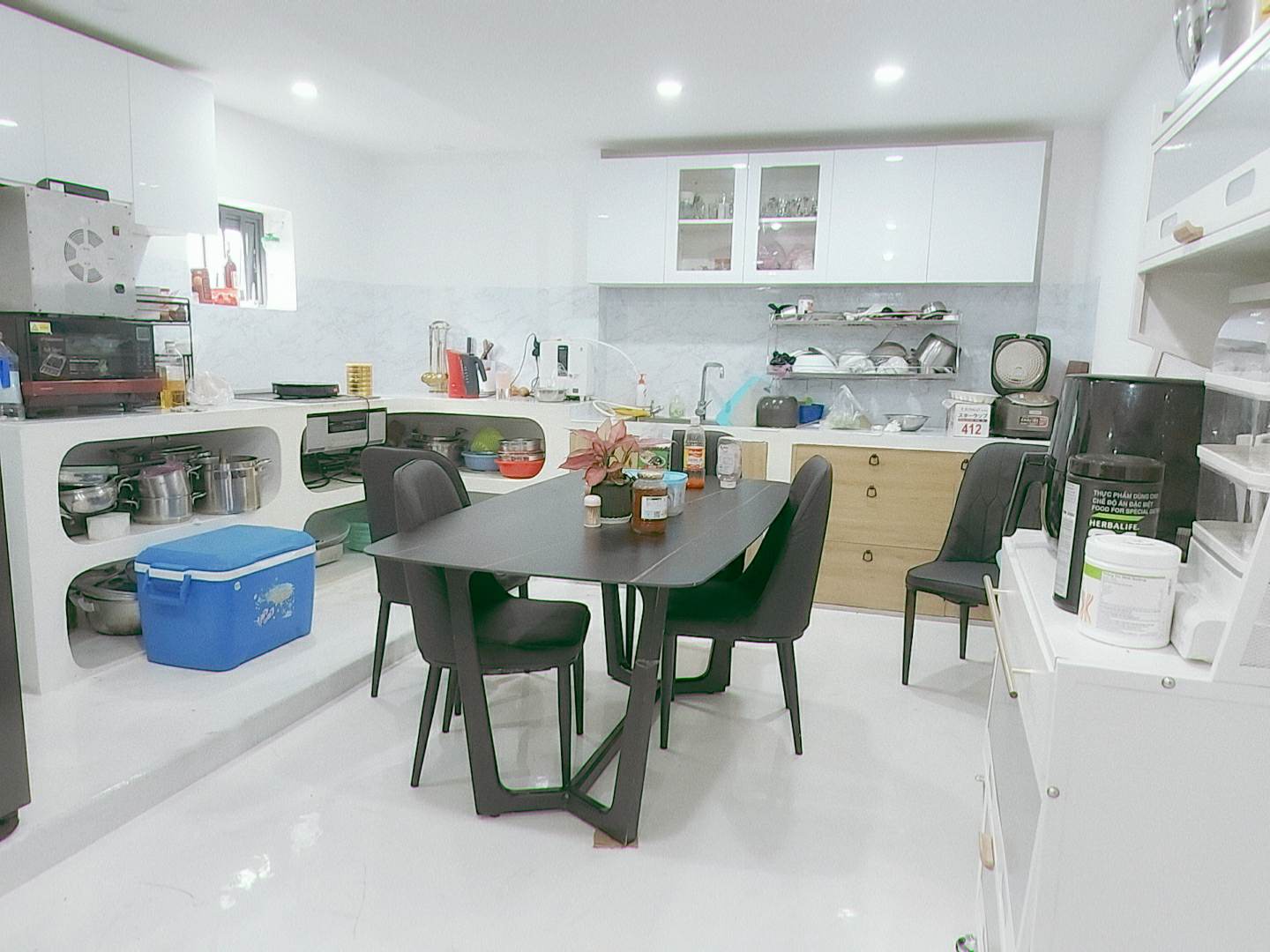 NHÀ NGỘP BANK PHẠM VĂN HAI P3 TÂN BÌNH 85M2 5 TẦNG 6PN CHỈ 8 TỈ