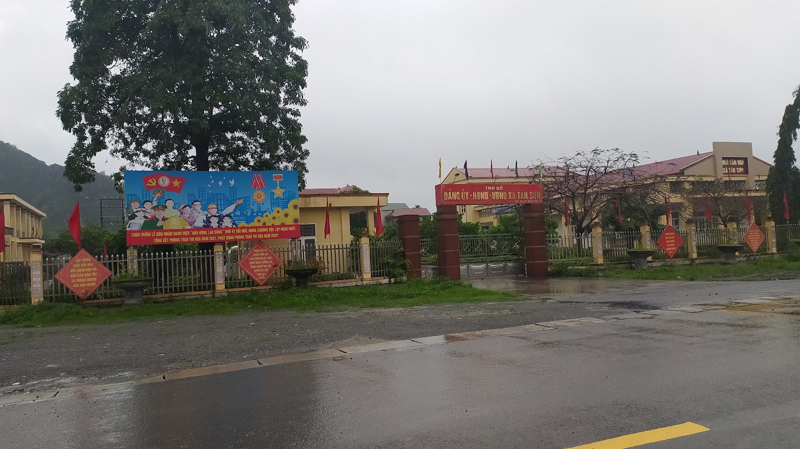 Bán đất xã Tân Sơn, Kim bảng Hà Nam ngay cạnh QL21B, ngay UBND xã tân Sơn chỉ 30tr/m2