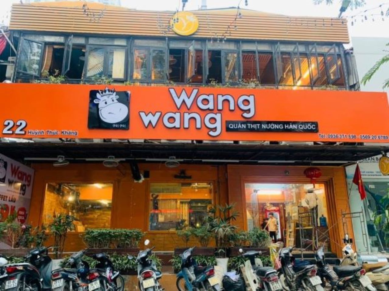 wang-wang-huynh-thuc-khang