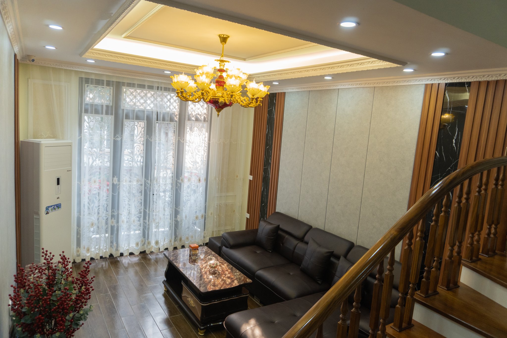 Vip Phân Lô oto tránh , ngõ thông, lô góc 56m*5 tầng siêu Hiếm về ở ngay, giá tốt 7.3 tỷ